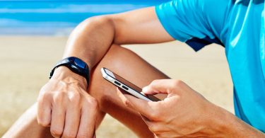 mobile location beach smartwatch