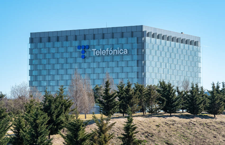 Telefonica partners web3 oracle Chainlink for SIM Swap detection – Ledger Insights
