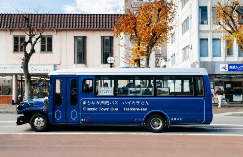 japan bus sightseeing tourist