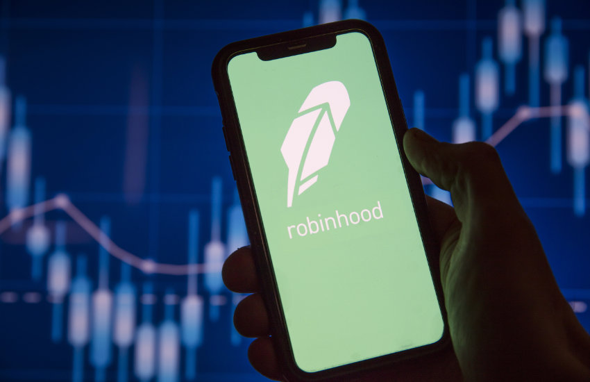 Robinhood Crypto Pushes Back Over SEC Wells Notice Warning Of Legal ...