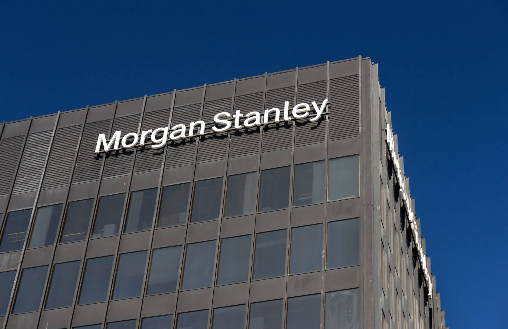 Morgan Stanley планує випустити біткоїни та ETF на Solana – Ledger Insights
