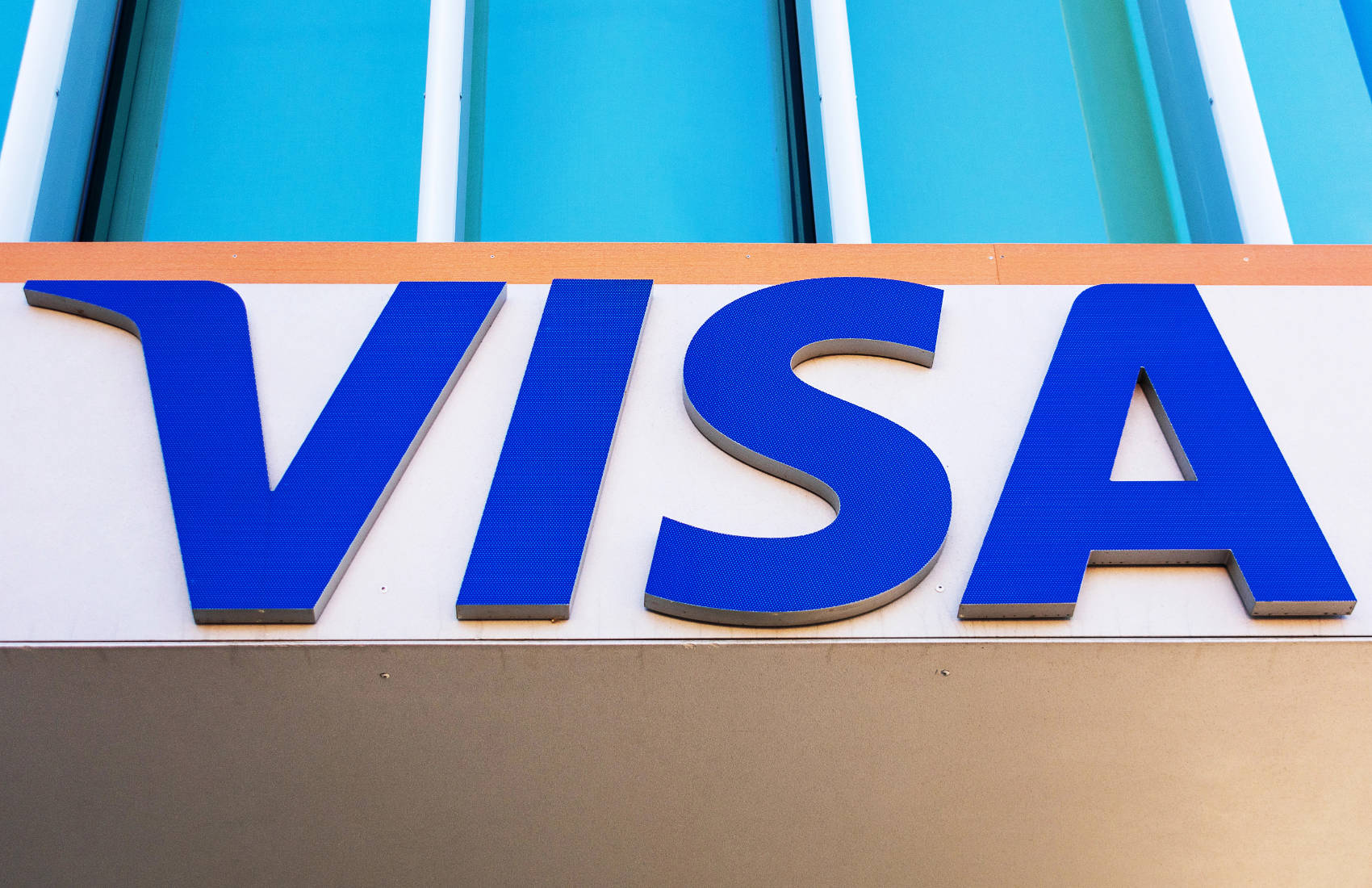 Stablecoin card lending is too small for banks. How Visa's data makes it work onchain - Ledger Insights - blockchain for enterprise
