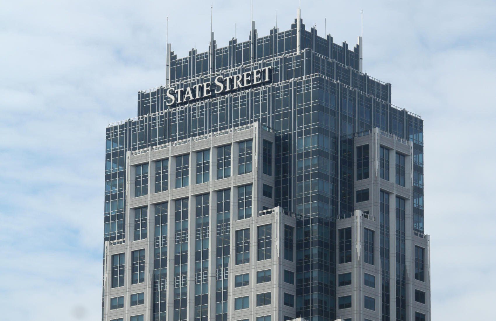 State Street plans tokenized fund servicing in Luxembourg later in 2026