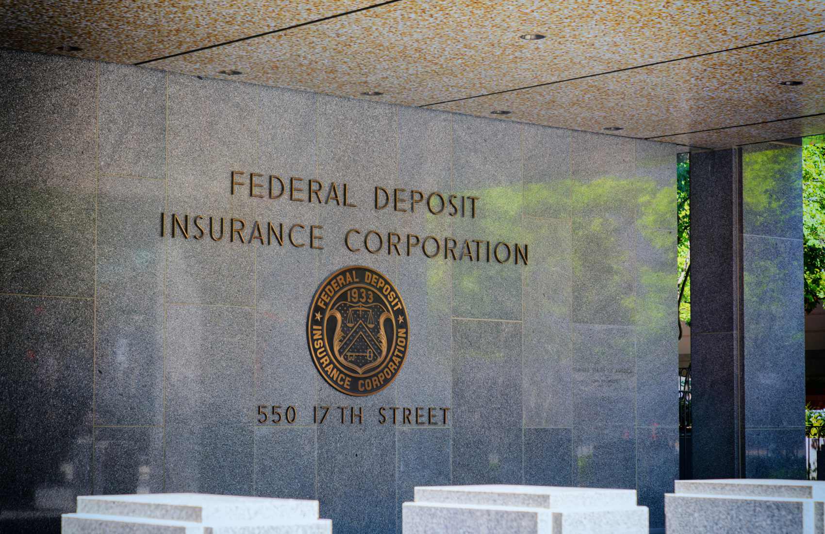 Bankers association urges consistency between FDIC, OCC stablecoin rules - Ledger Insights - blockchain for enterprise