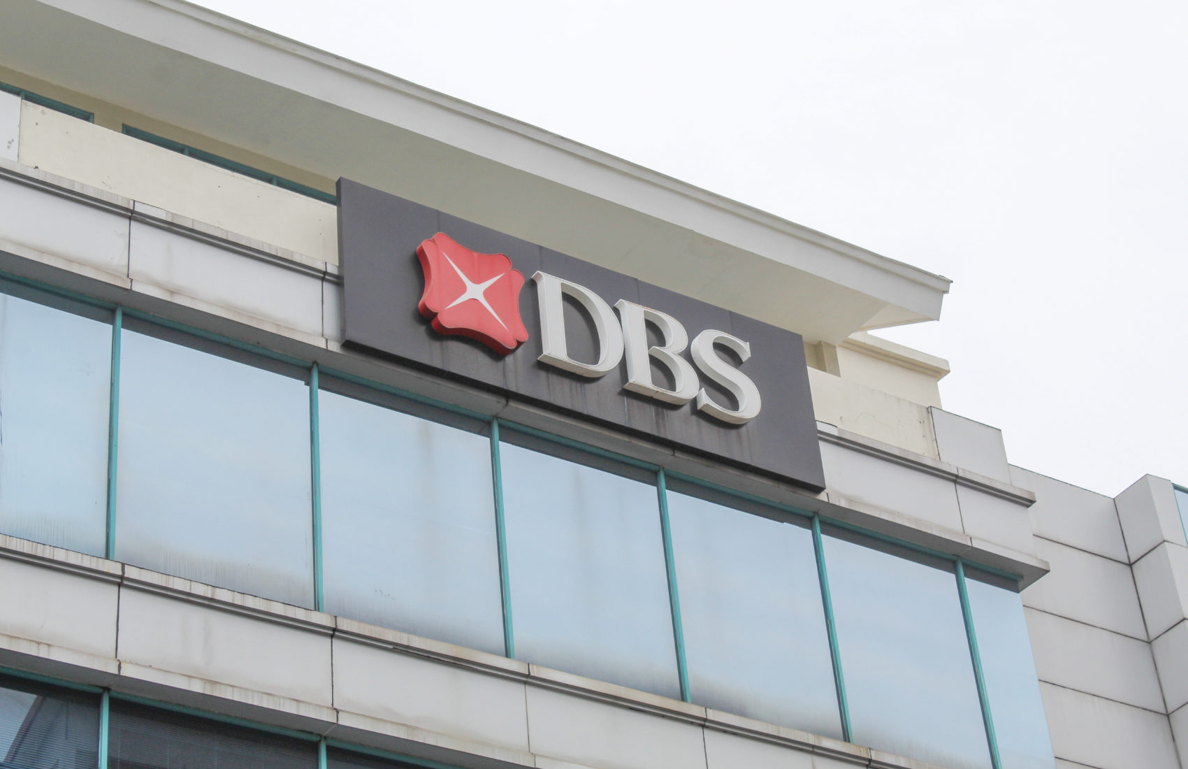 DBS to launch tokenized physical gold for Singapore retail investors
